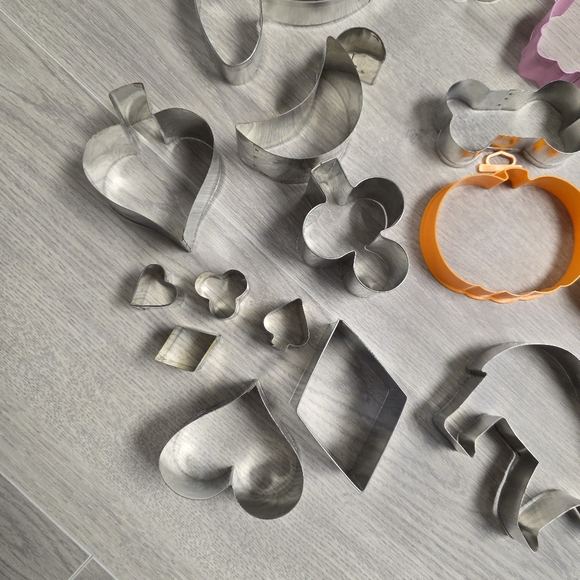 Random Various Cookie Cutter - Picture 7 of 8